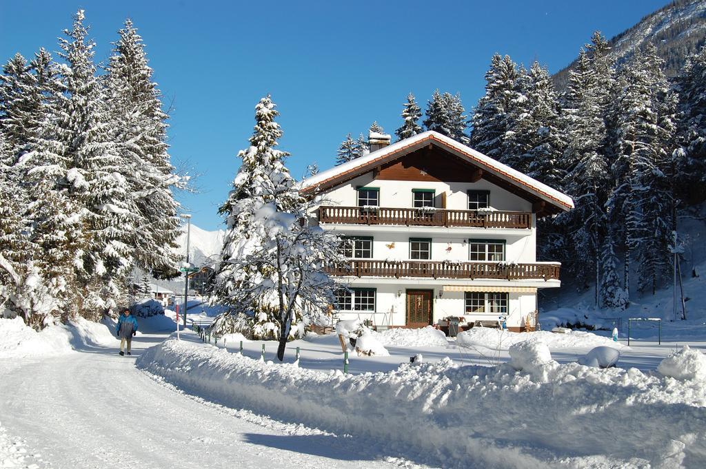 Appartement Haus Waldrast à Elbigenalp Extérieur photo